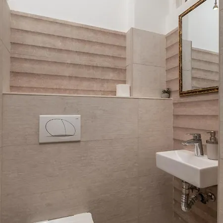 Apartment Dana Rijeka Exterior photo